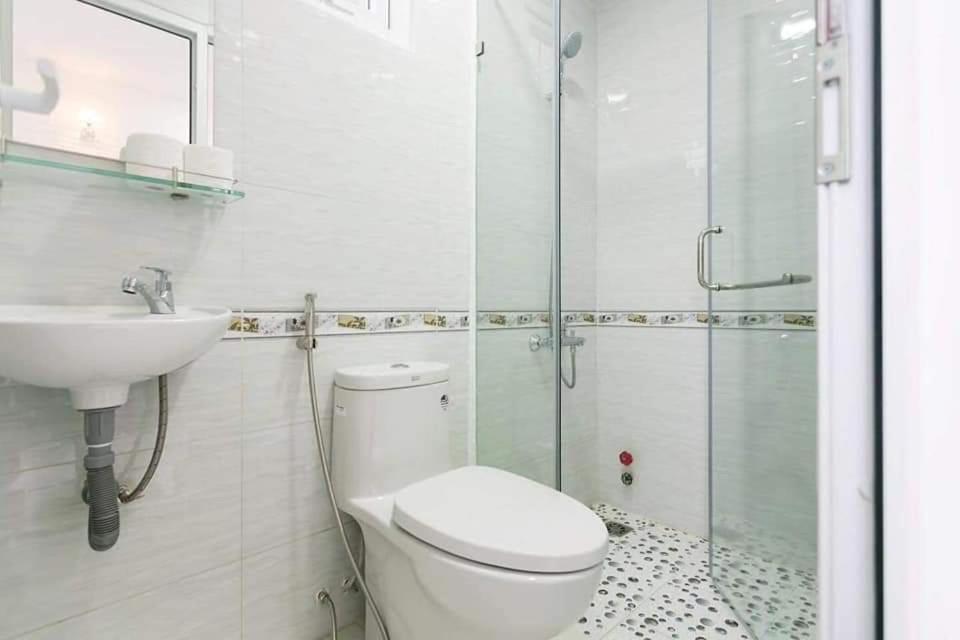 Happy Apartment Хошимин Екстериор снимка